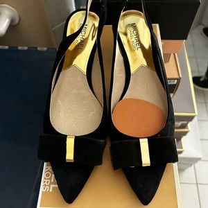 Michael kors tiny heels - never worn!!!